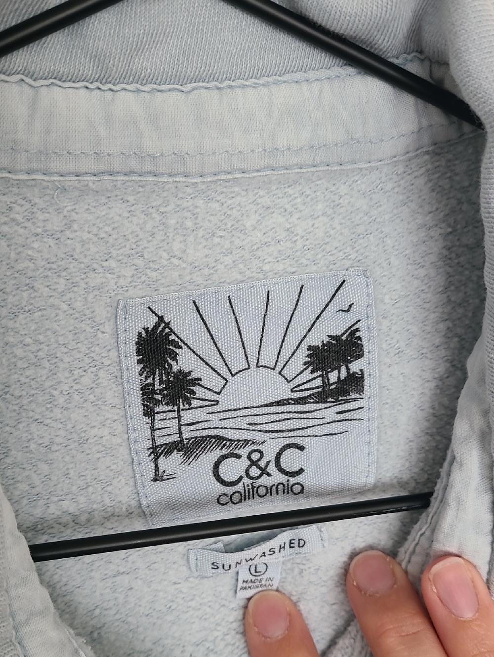 C&C Light Blue Button-Front Pocket Heavy Over Shirt - Picture 2 of 10